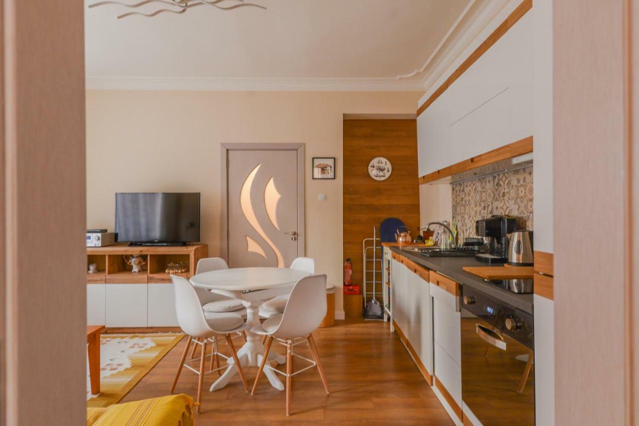 סופיה Welcoming One Bedroom On Vasil Levski Boulevard By Flat Mаnager מראה חיצוני תמונה